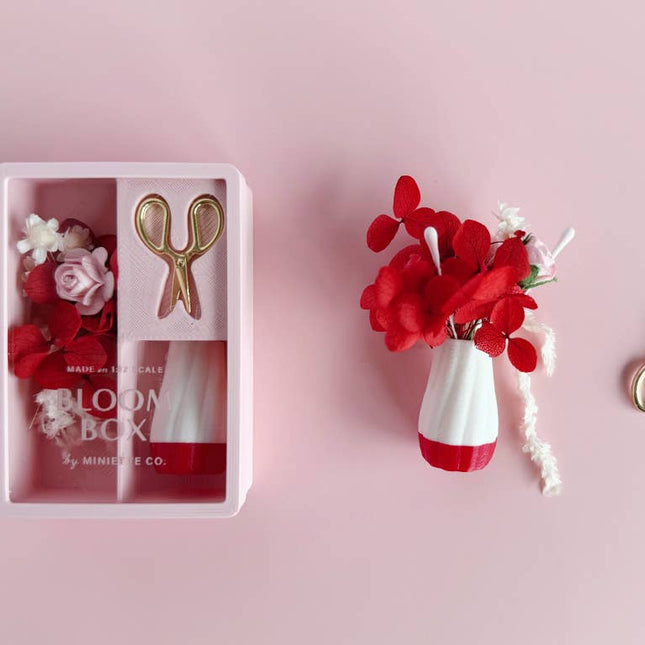 Little Blush Wild | The Stocking Bouquet