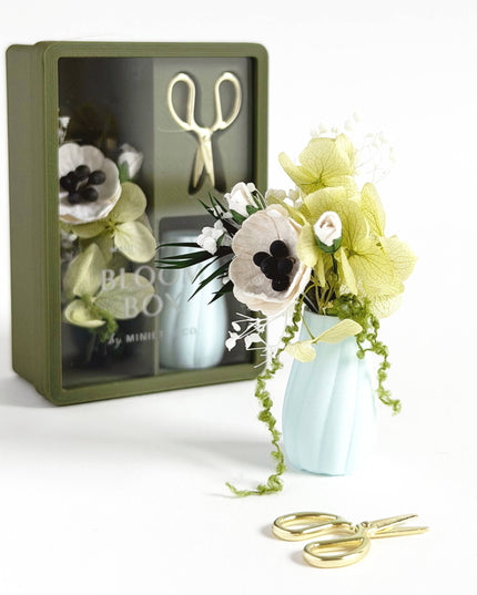 Little Garden Wild | The Stocking Bouquet