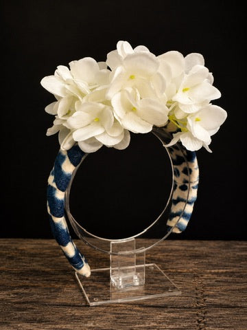 Crowned Band Series™: Large (Garden Statement) | Three