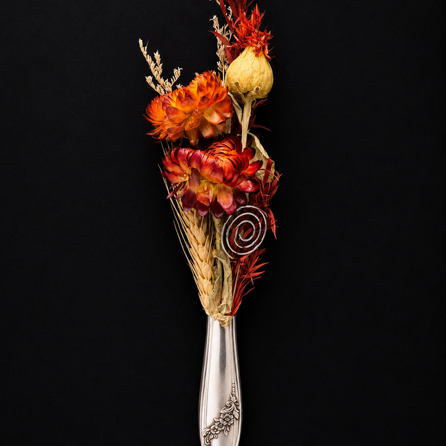 Bloom & Blade | Tall Vintage Bud Vase Magnet — Reclaimed Wild™