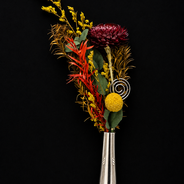 Bloom & Blade | Tall Vintage Bud Vase Magnet — Reclaimed Wild™