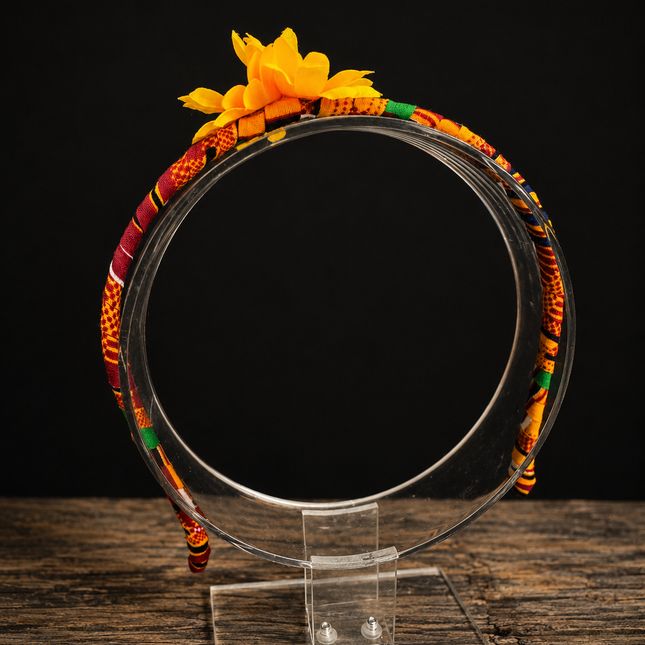 Crowned Band Series™: Small (Refined Accent)
