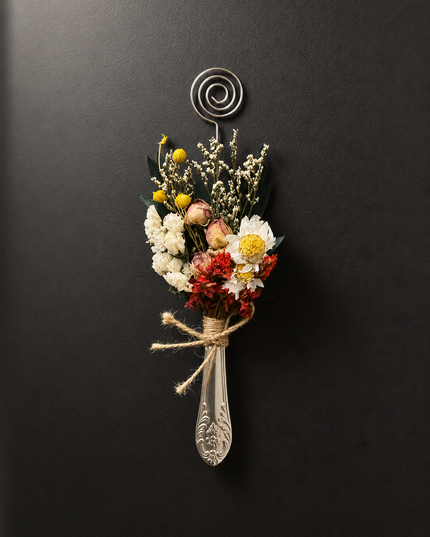 Bloom & Blade | Vintage Bud Vase Magnet — Reclaimed Wild™