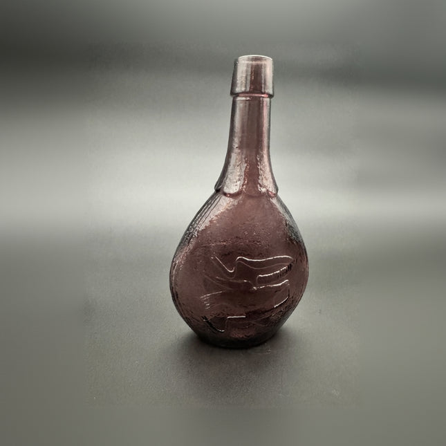 Unique Finds™ - Collected Decorative Vessels & Objects