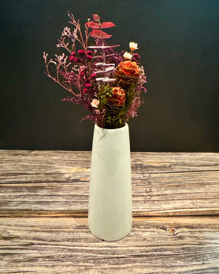 Mini Dried Floral Vases & Wood Gift Tag