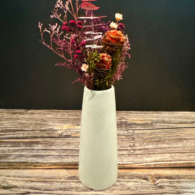 Mini Dried Floral Vases & Wood Gift Tag