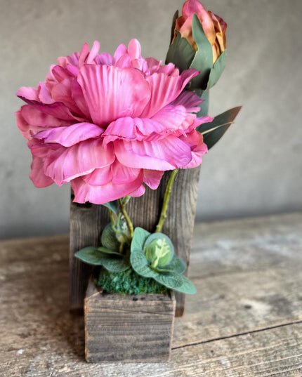 Reclaimed Wood Wall Mini Planter | Keepsake Collection