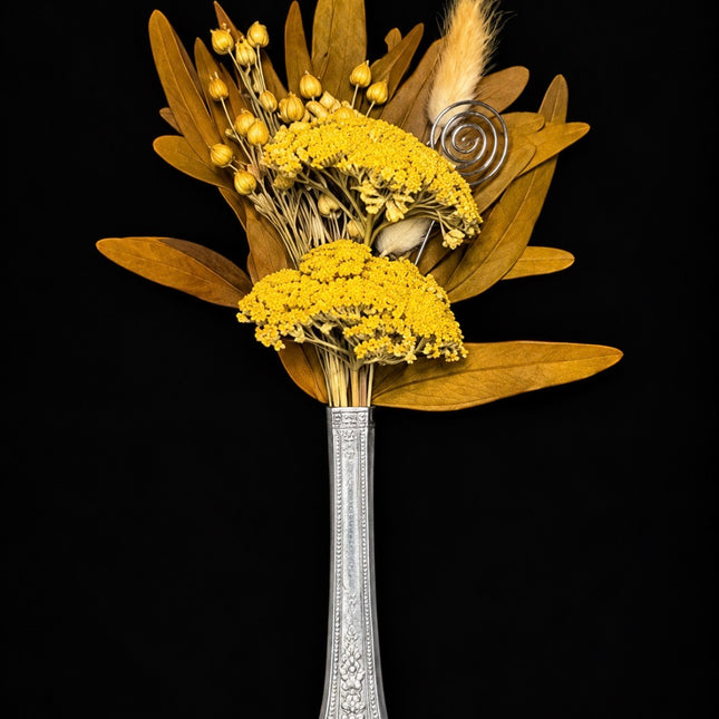 Bloom & Blade | XL Vintage Bud Vase Magnet — Reclaimed Wild™