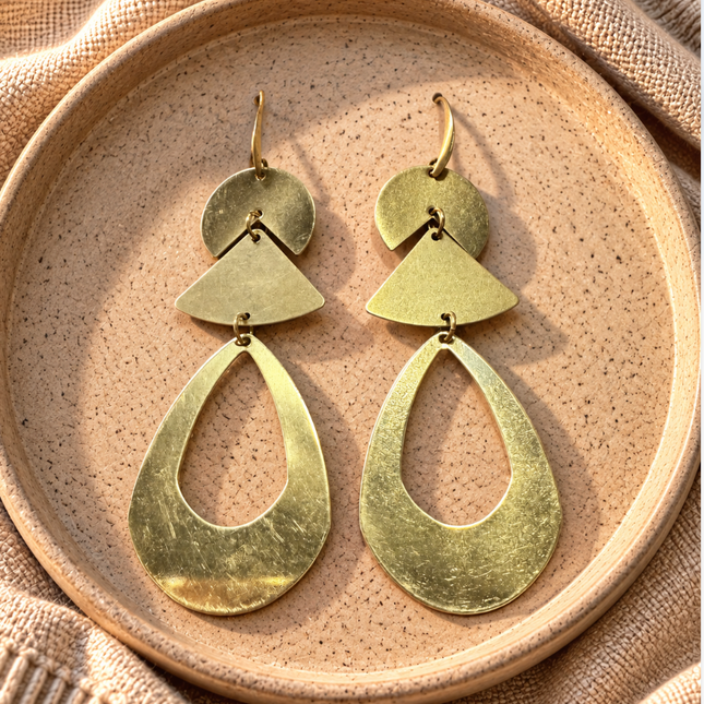 THE ADORNED EDIT™ | Sun Fan Teardrop