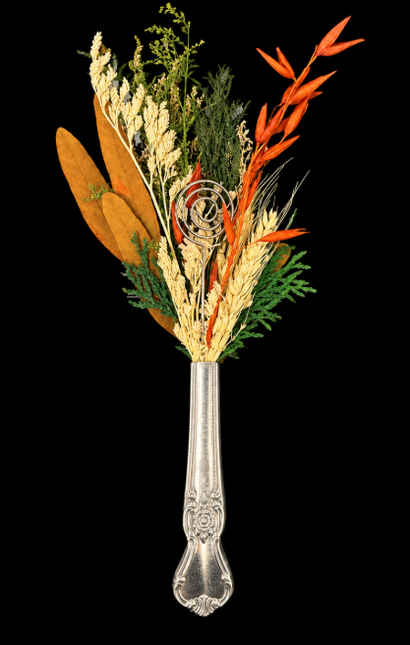 Bloom & Blade | Tall Vintage Bud Vase Magnet — Reclaimed Wild™