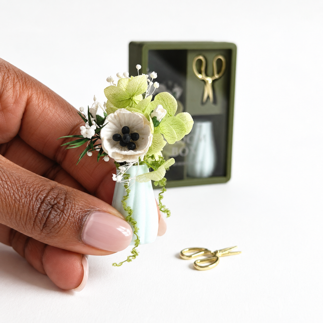 Little Garden Wild | The Stocking Bouquet
