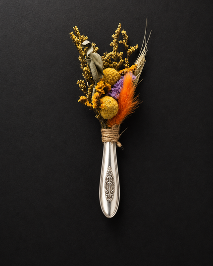 Bloom & Blade | Vintage Bud Vase Magnet — Reclaimed Wild™