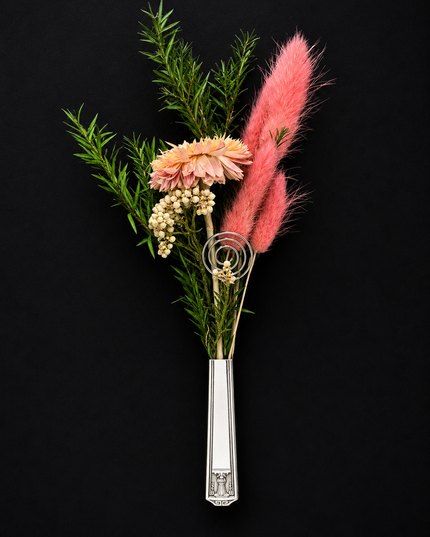Bloom & Blade | Tall Vintage Bud Vase Magnet — Reclaimed Wild™