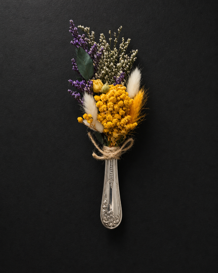 Bloom & Blade | Vintage Bud Vase Magnet — Reclaimed Wild™