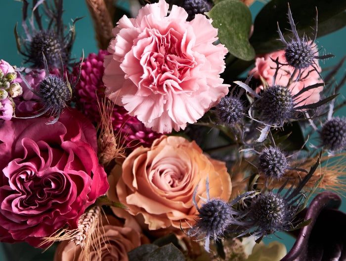 <h2>Majira Wilds® — Where Beauty Doesn’t Fade.</h2><h4><em><strong>Timeless faux florals, botanical art, and intentional design for every season.</strong></em></h4>